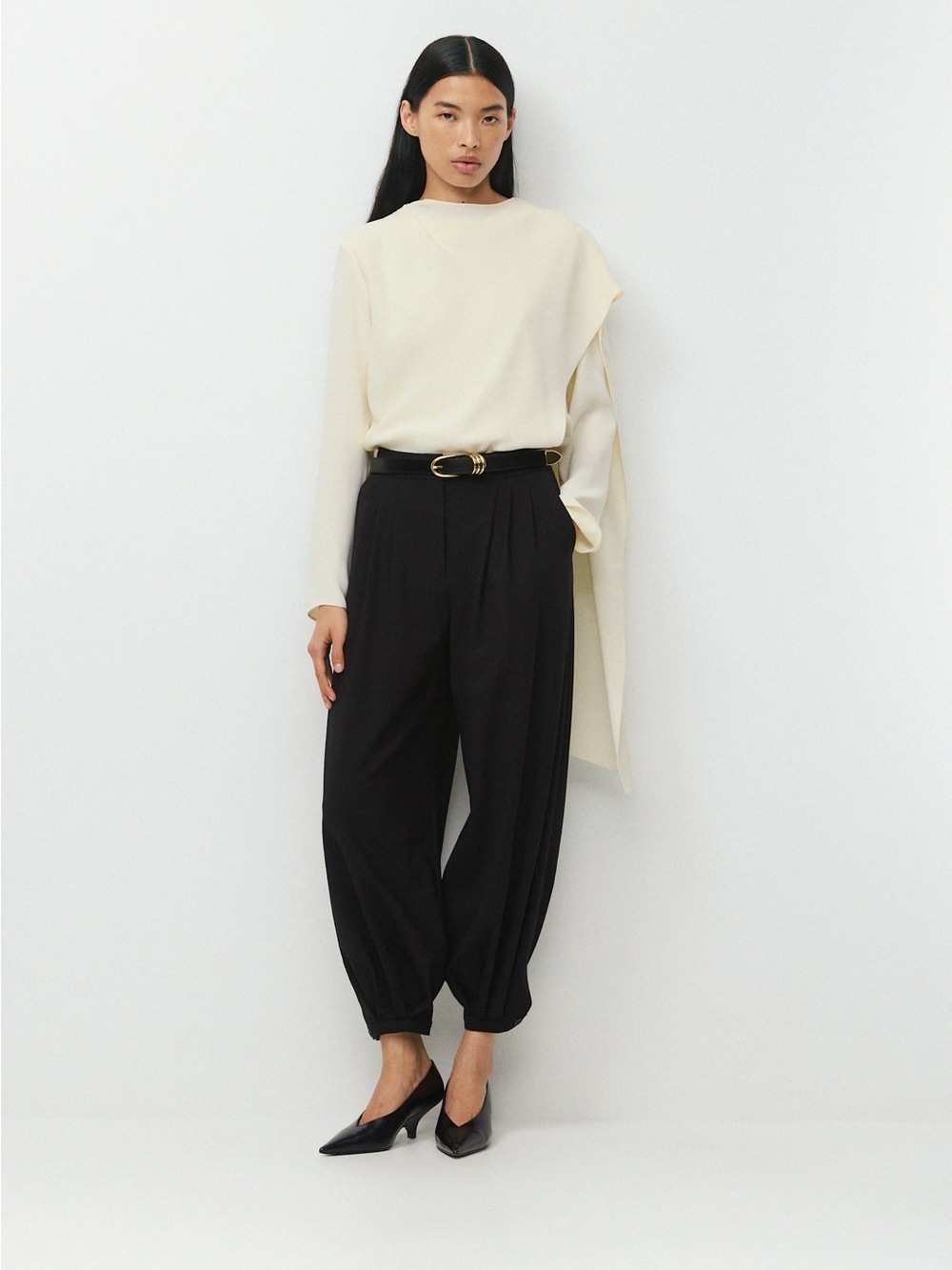 Aritzia Objective Wool Pants Size 8 NWT